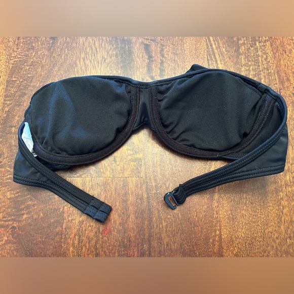 🎀2 for $15🎀 Billabong Strapless Bikini Top - Picture 3 of 4